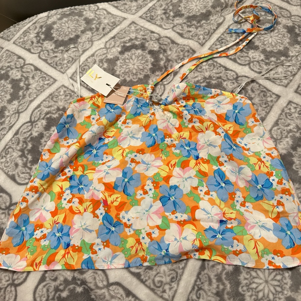 Floral beachy flowy cami top
